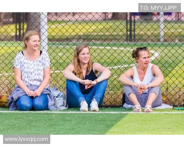 全球范围内踢足球的人数统计及其对体育文化的影响分析 全球范围内踢足球的人数统计及其对体育文化的影响分析